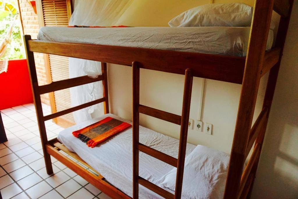 פורטו סגורו Novos Baianos Hostel E Pousada מראה חיצוני תמונה A bunk bed