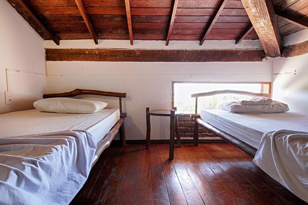 פורטו סגורו Novos Baianos Hostel E Pousada מראה חיצוני תמונה A room at the hostel